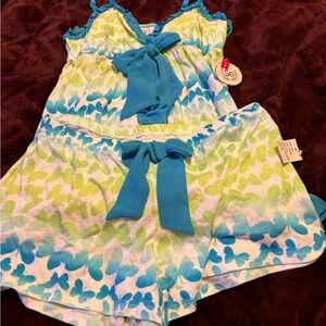 SO Intimate 2pc baby doll pajama/ lounge super cute 🥰 short set.